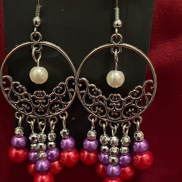 Fashion Jewelry Red and Purple Beaded Earrings - Picture 5 of 5